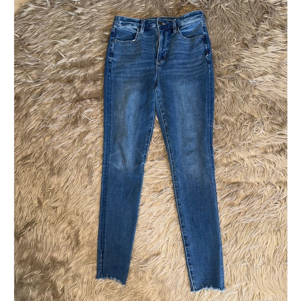 American Eagle The Dream Jean Super Hi-Rise Jegging size 6